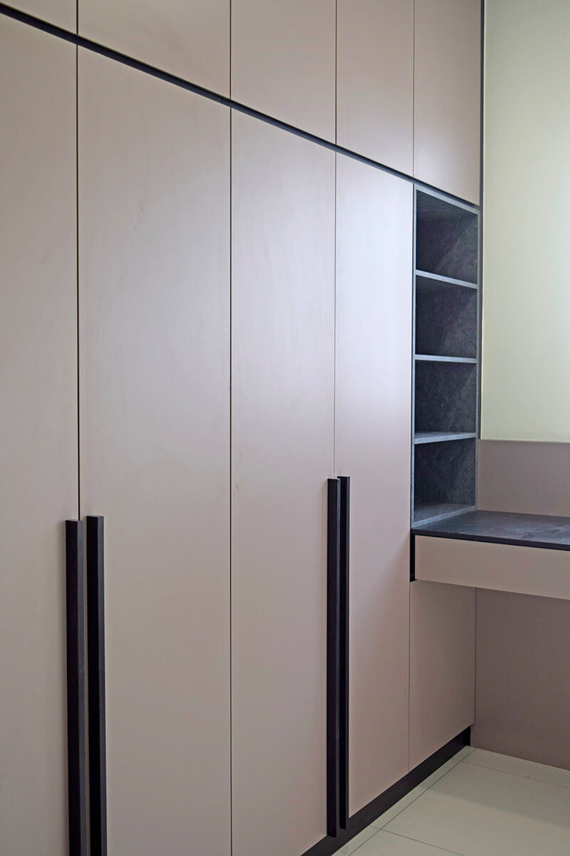 cabinet maker KL