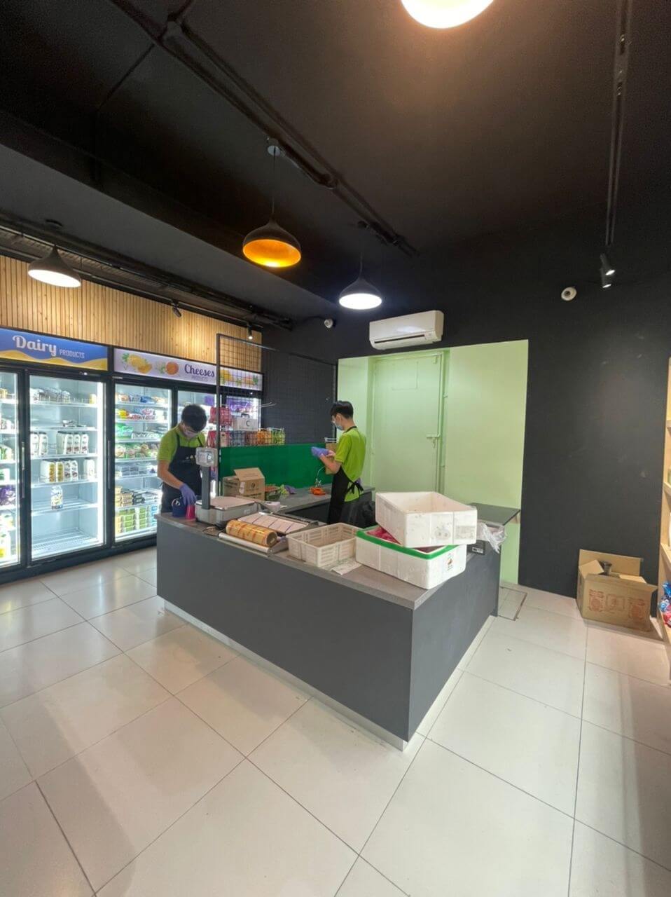 Retail Shop Interior Design & Build